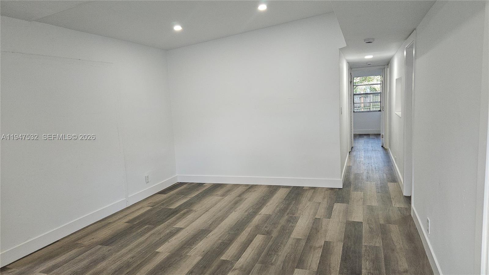 1628 NW 11th St