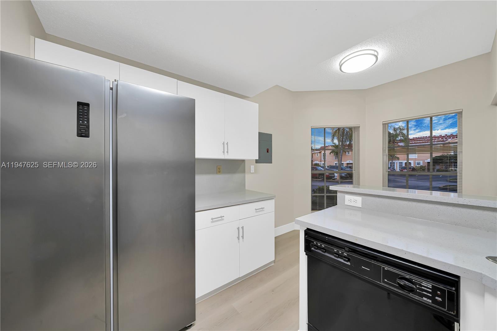 14325 SW 57th Ln # 6 Unit: 6-6