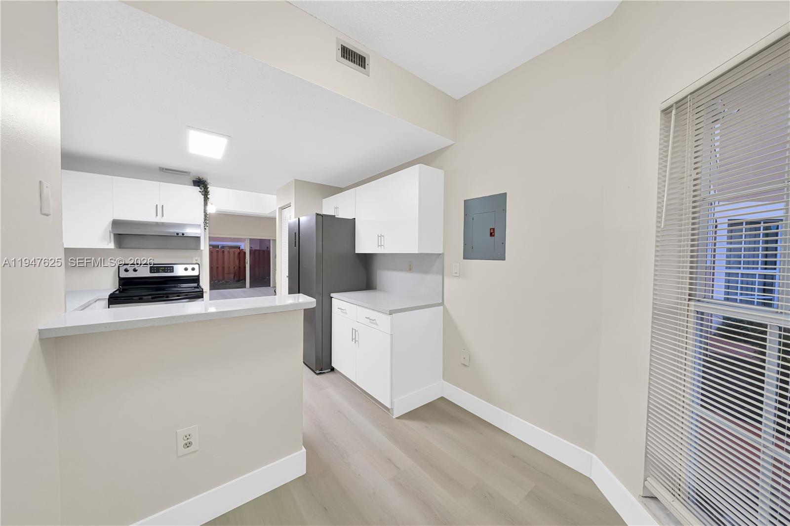 14325 SW 57th Ln # 6 Unit: 6-6