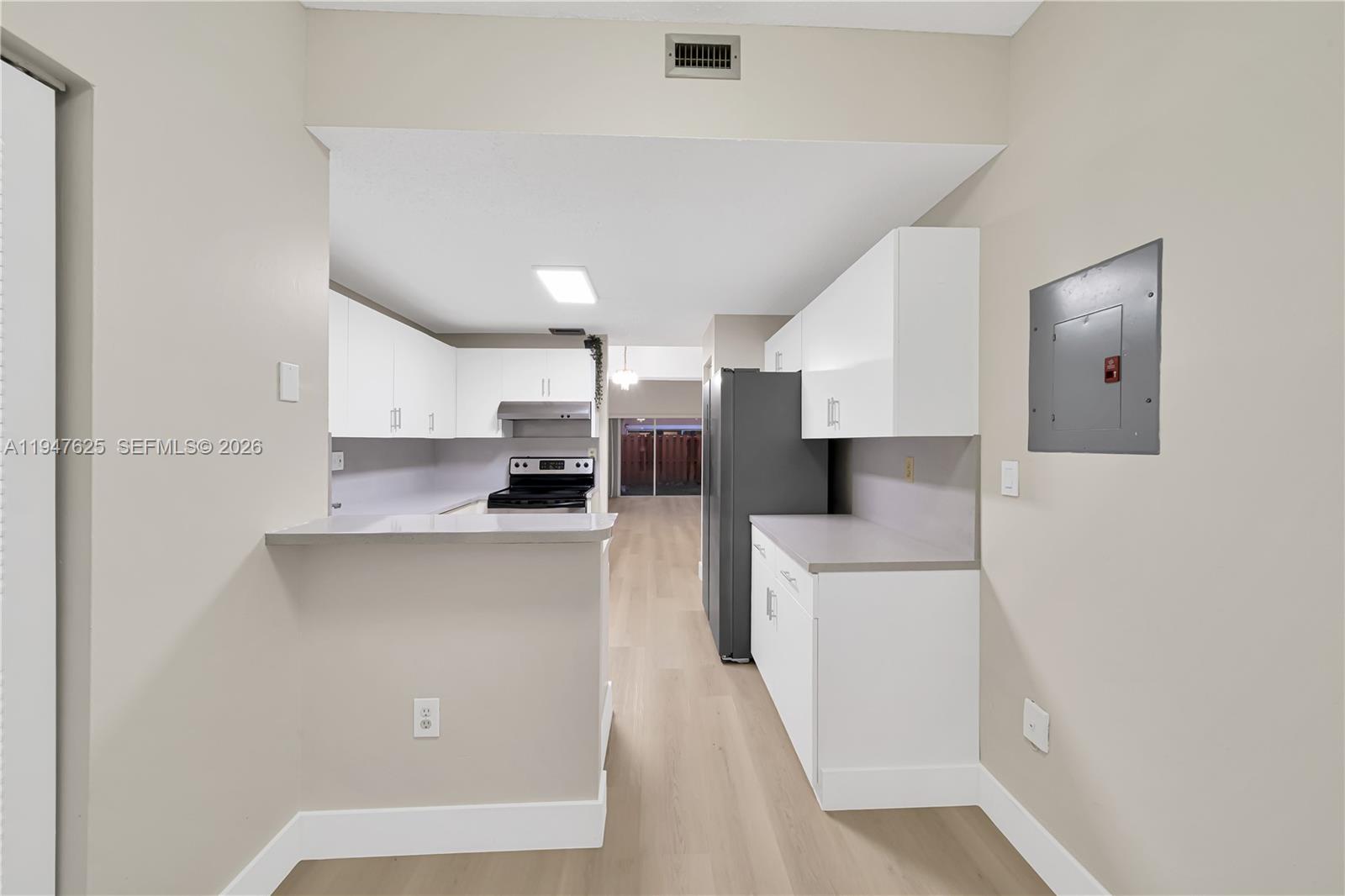 14325 SW 57th Ln # 6 Unit: 6-6