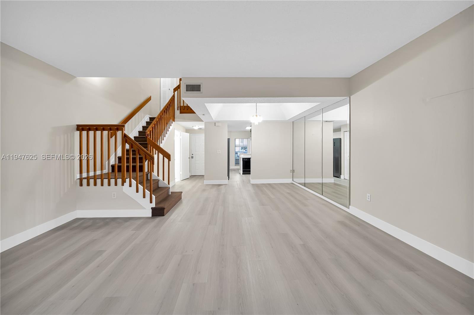 14325 SW 57th Ln # 6 Unit: 6-6