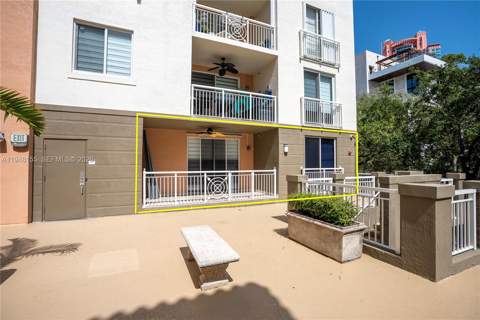 100 Meridian Ave # 216