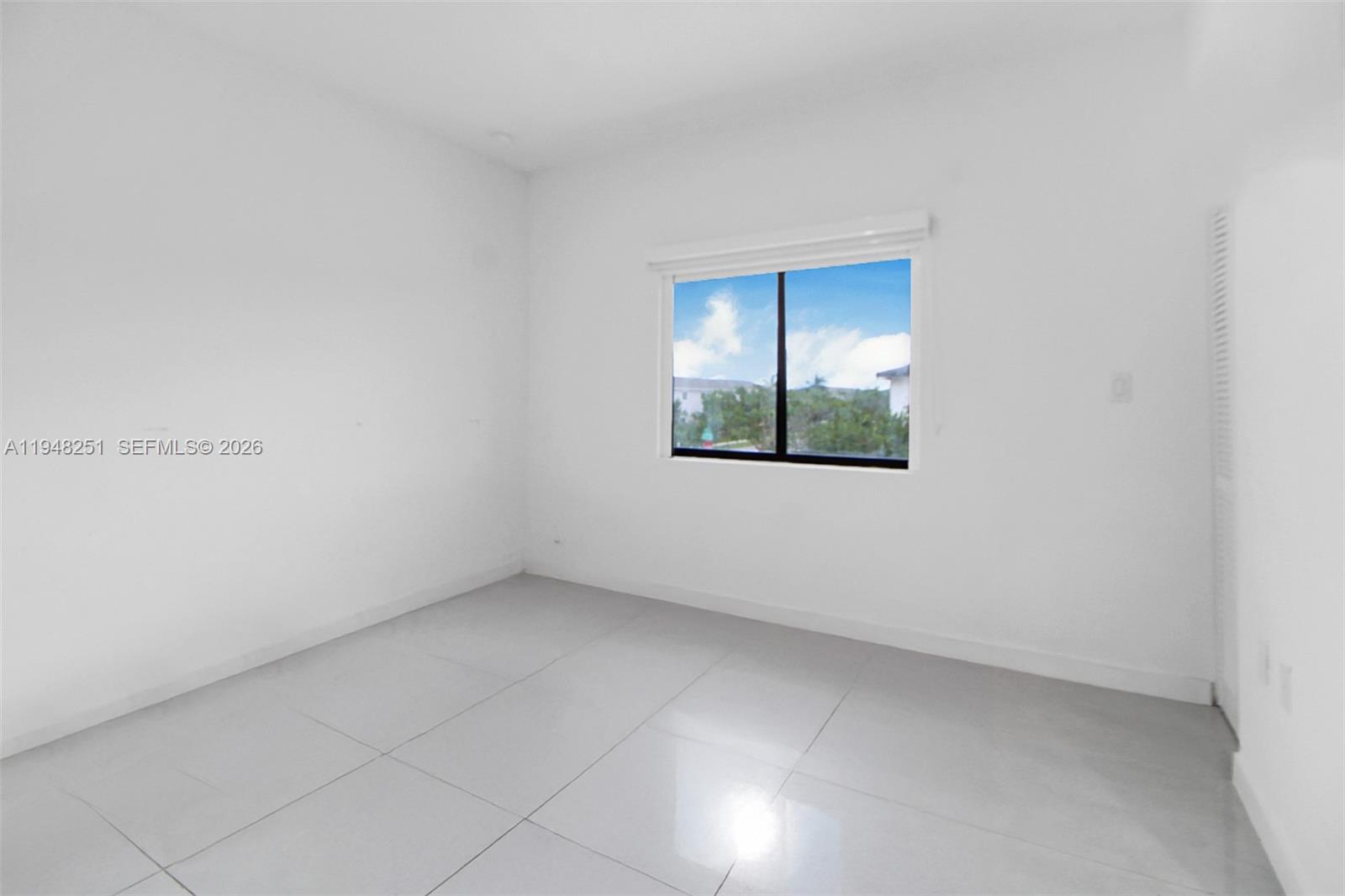 320 NW 13th Ct # 320