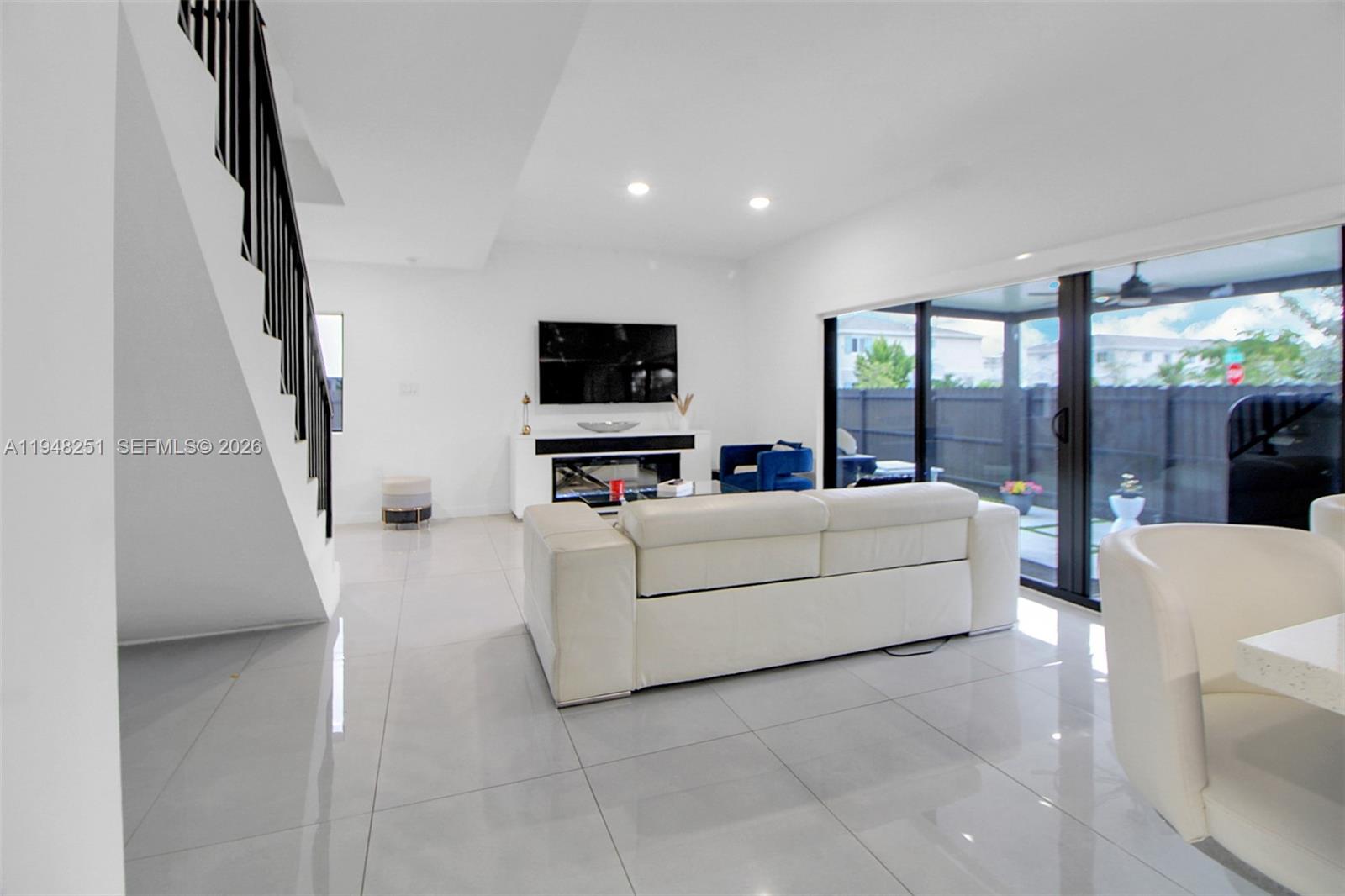 320 NW 13th Ct # 320