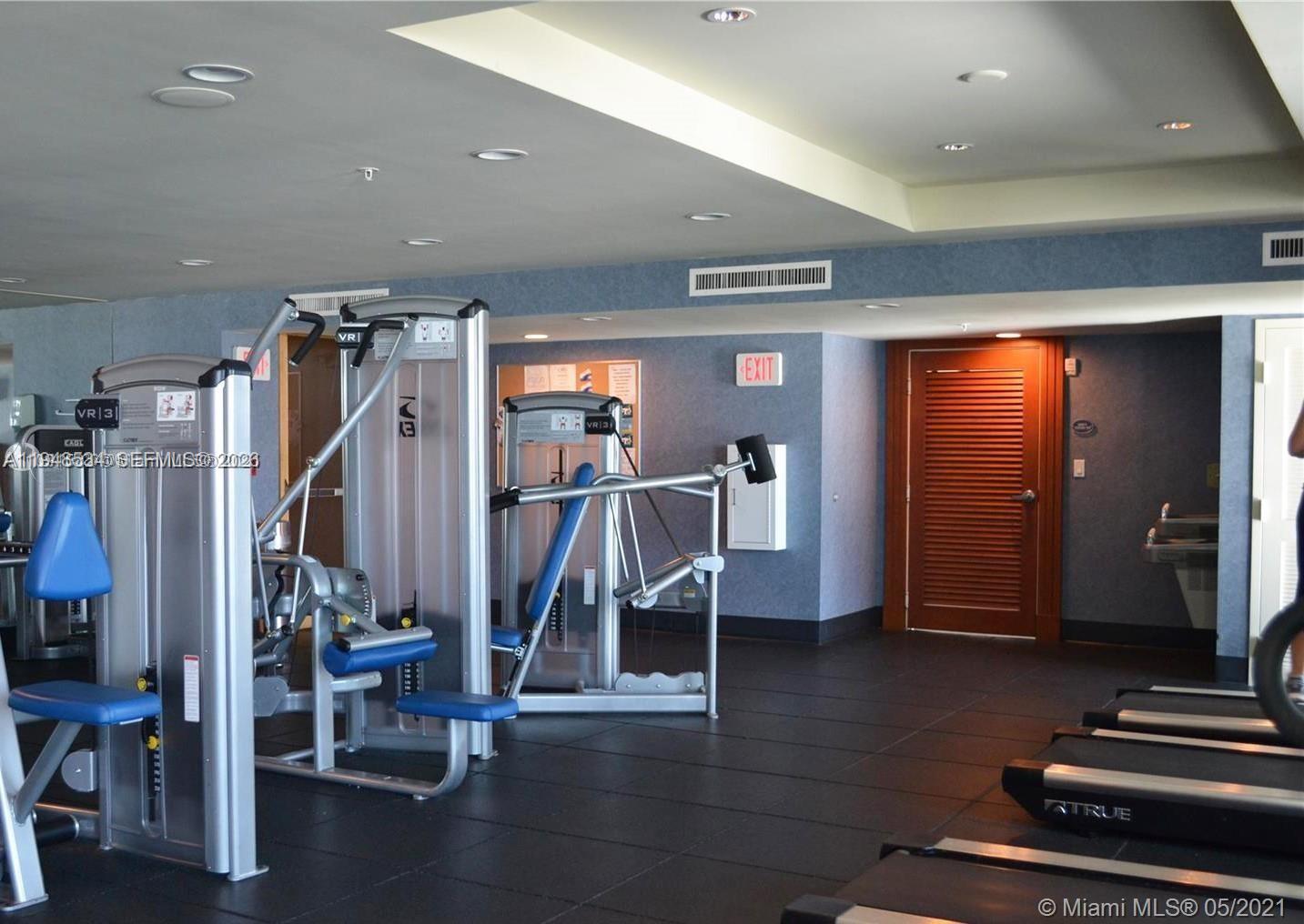 7900 Harbor Island Dr # 1216