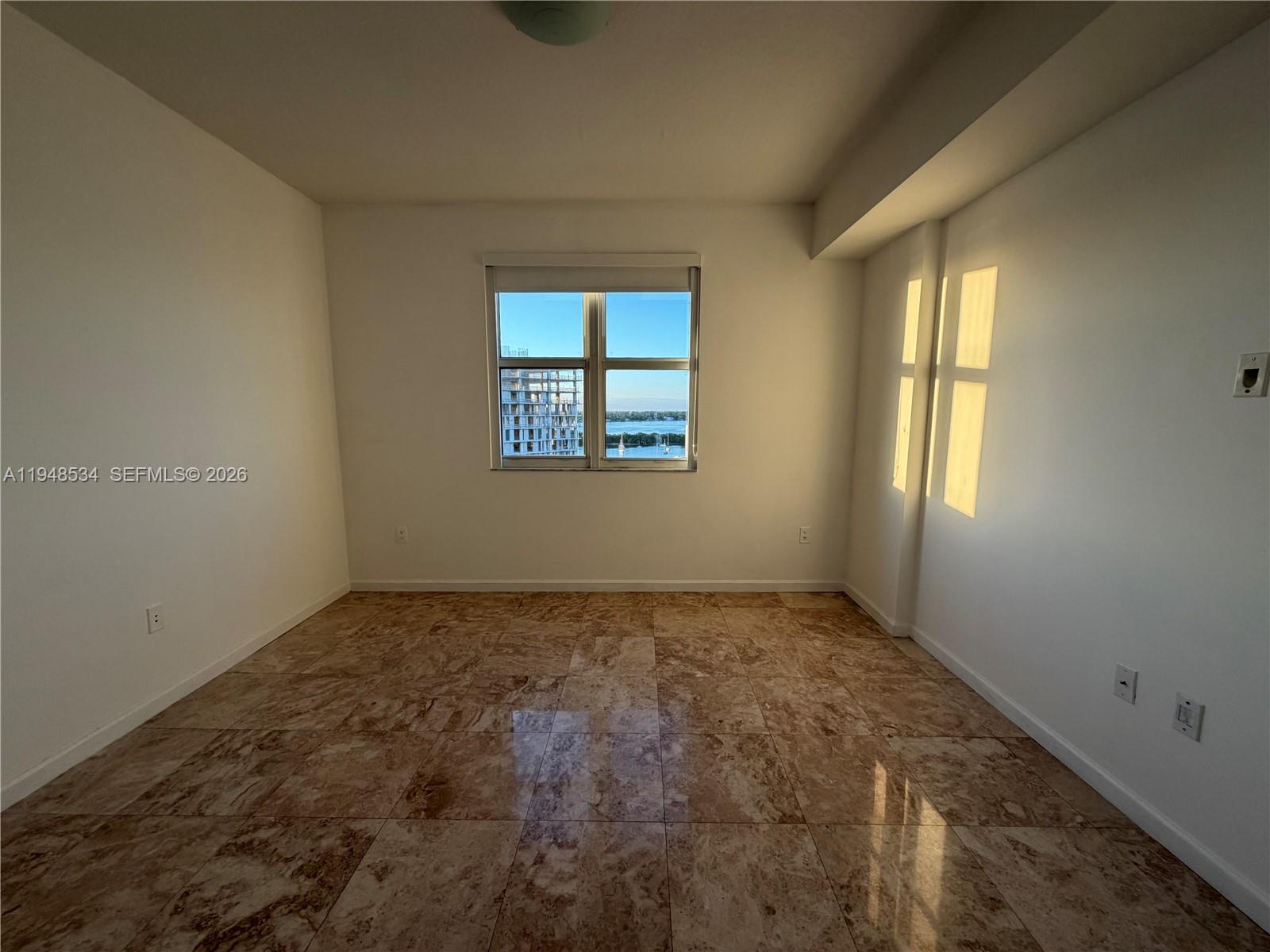 7900 Harbor Island Dr # 1216