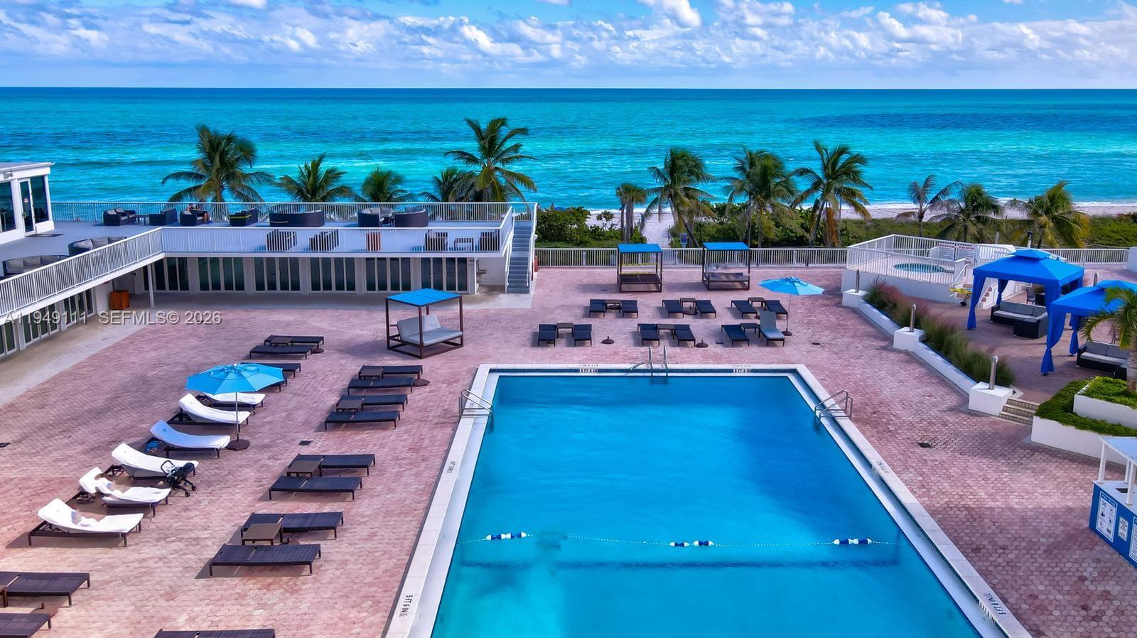 5401 Collins Ave # 340