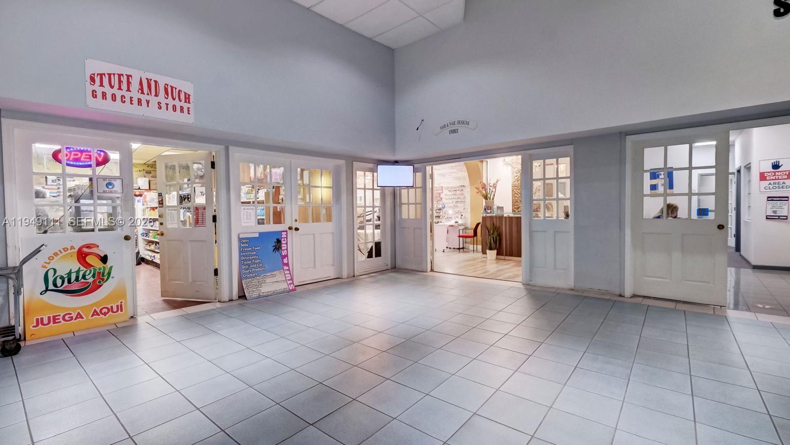 5401 Collins Ave # 340