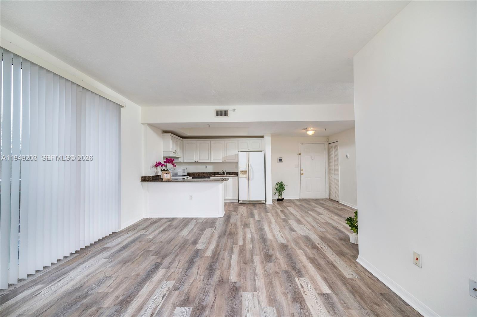 3500 Coral Way # 414