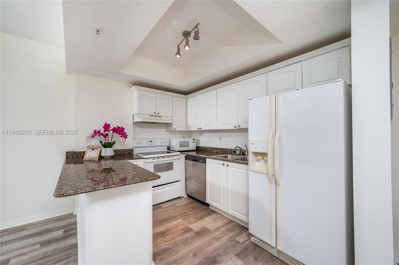 3500 Coral Way # 414