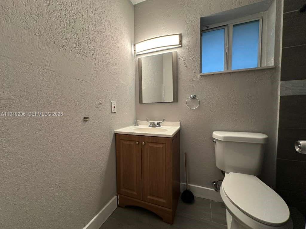 647 NW 3rd Ave # 3