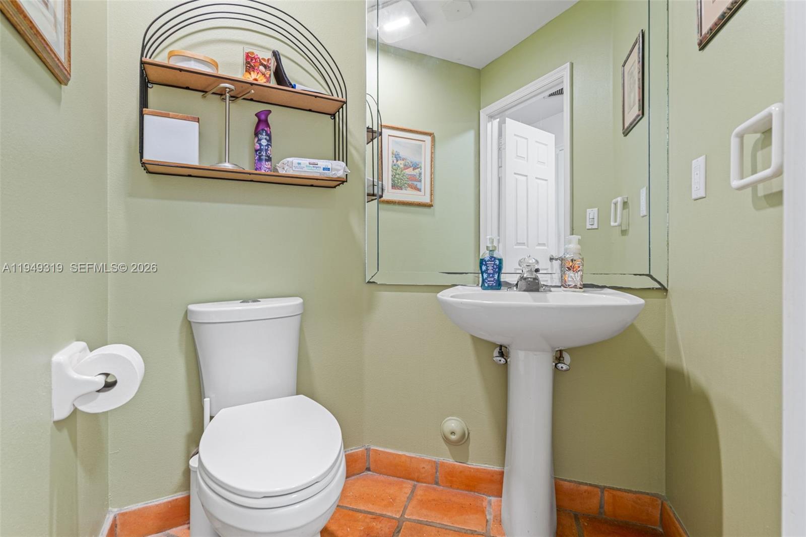 10941 W Broward Blvd