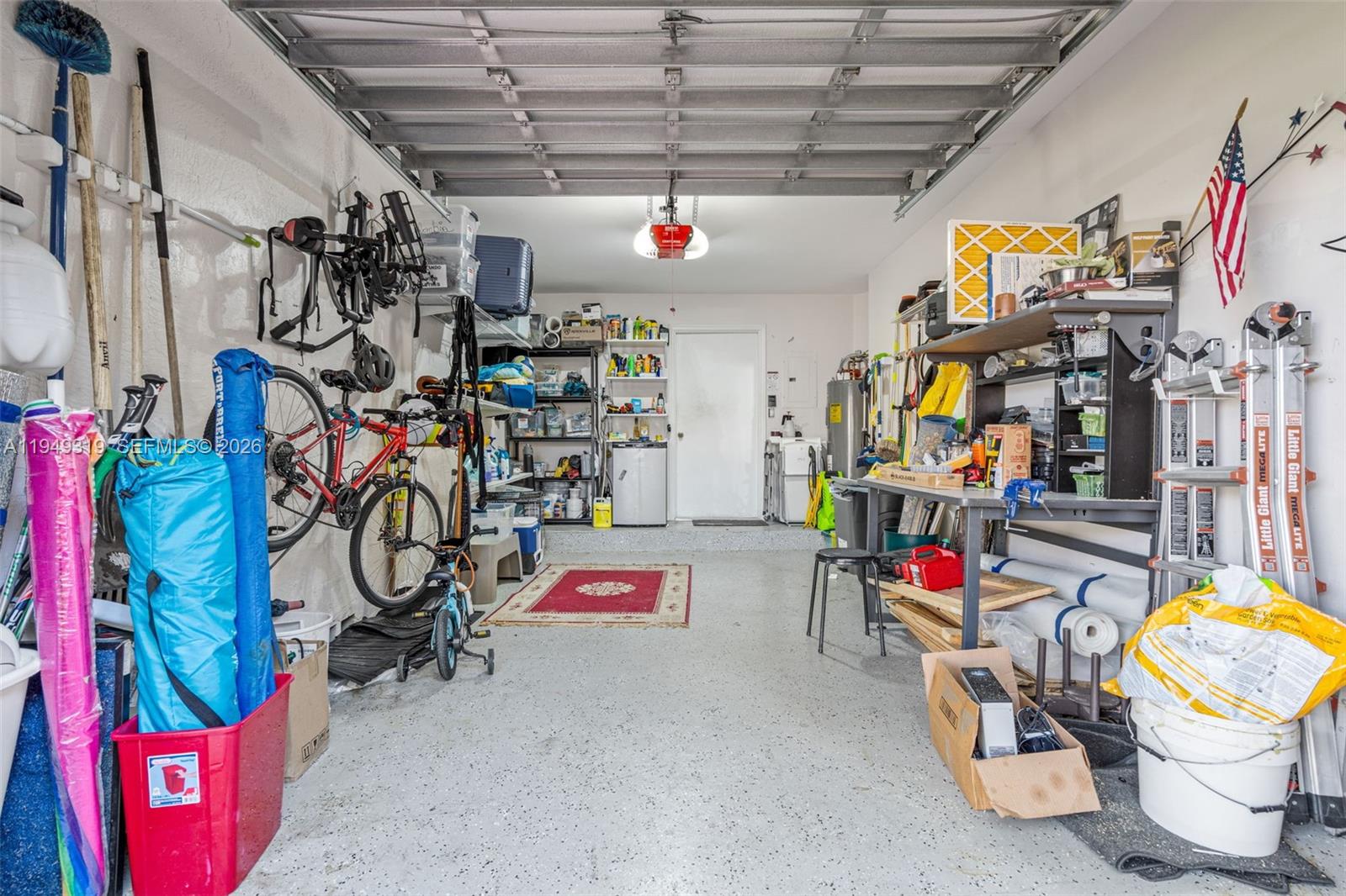 10941 W Broward Blvd