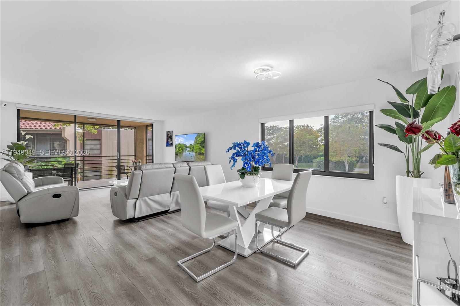 20841 San Simeon Way # 205