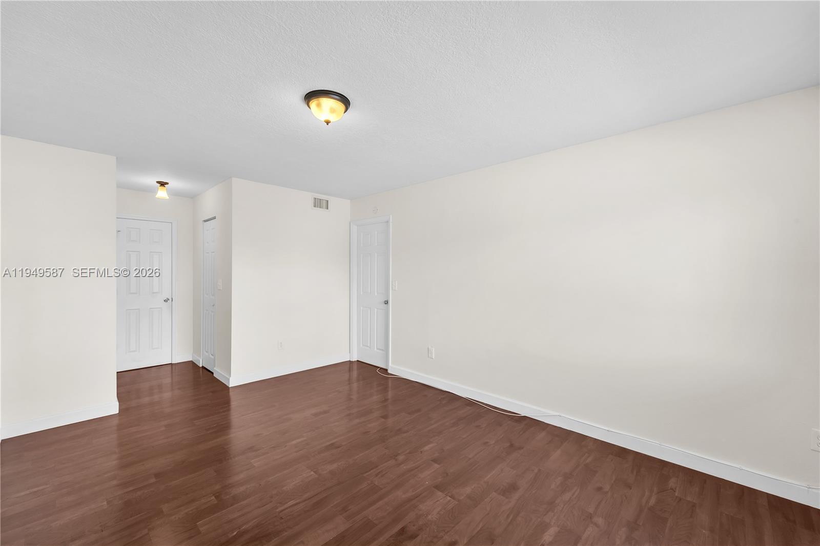 7820 Camino Real # J316