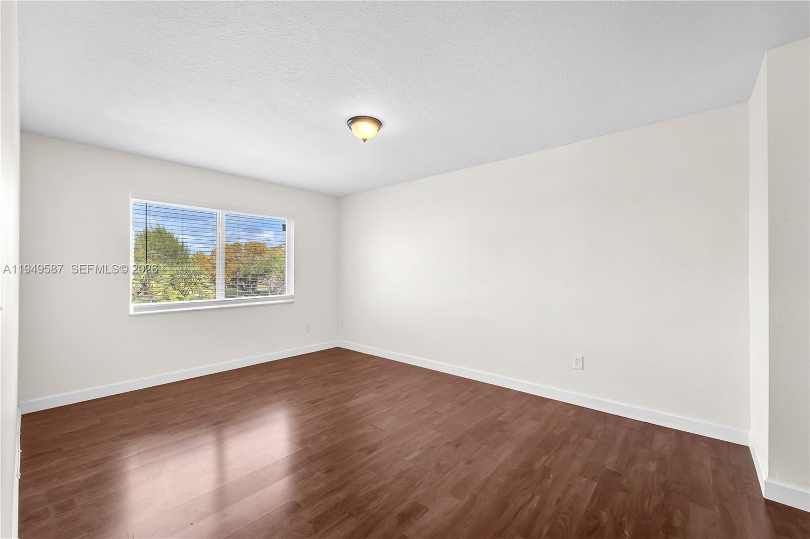 7820 Camino Real # J316