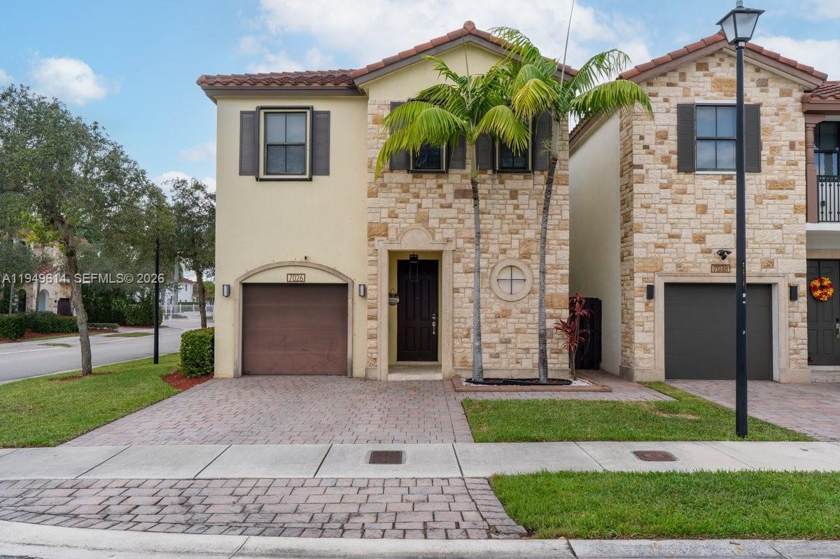 7026 NW 103rd Pl