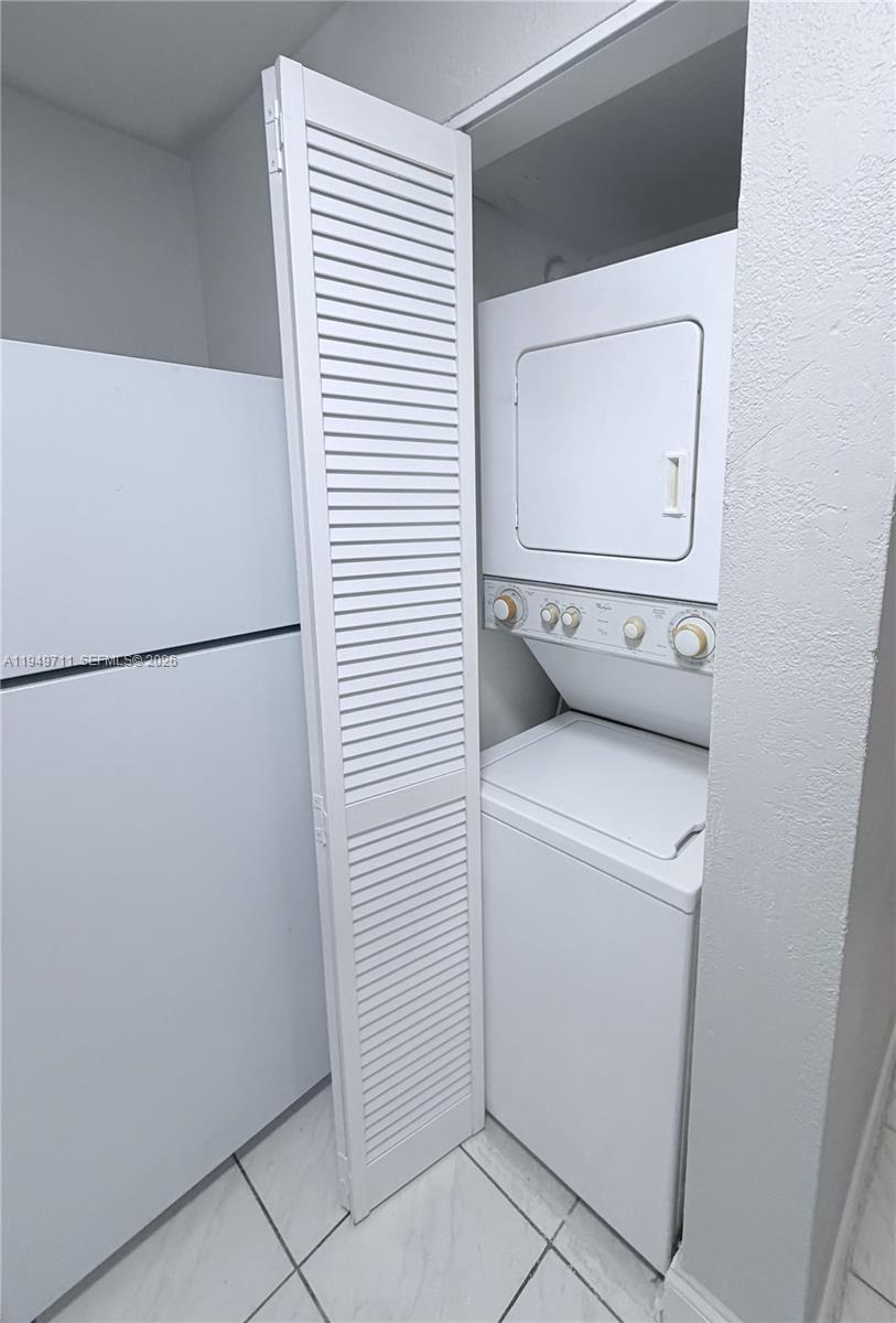 10000 NW 80th Ct # 2247