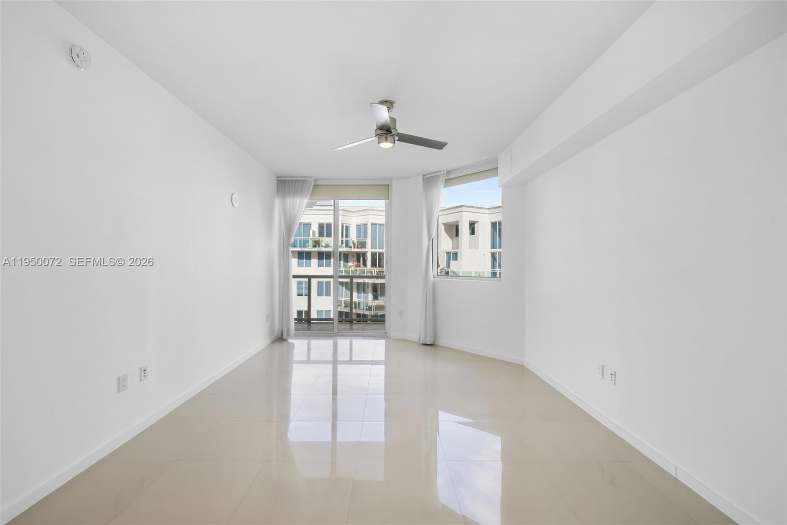 3030 NE 188th St # 606