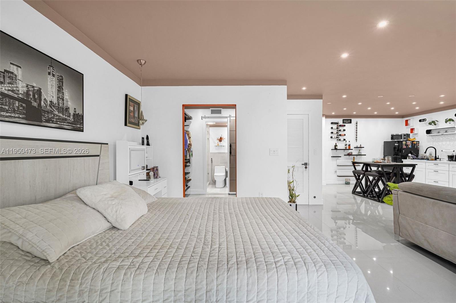 7401 SW 82nd St # 202S