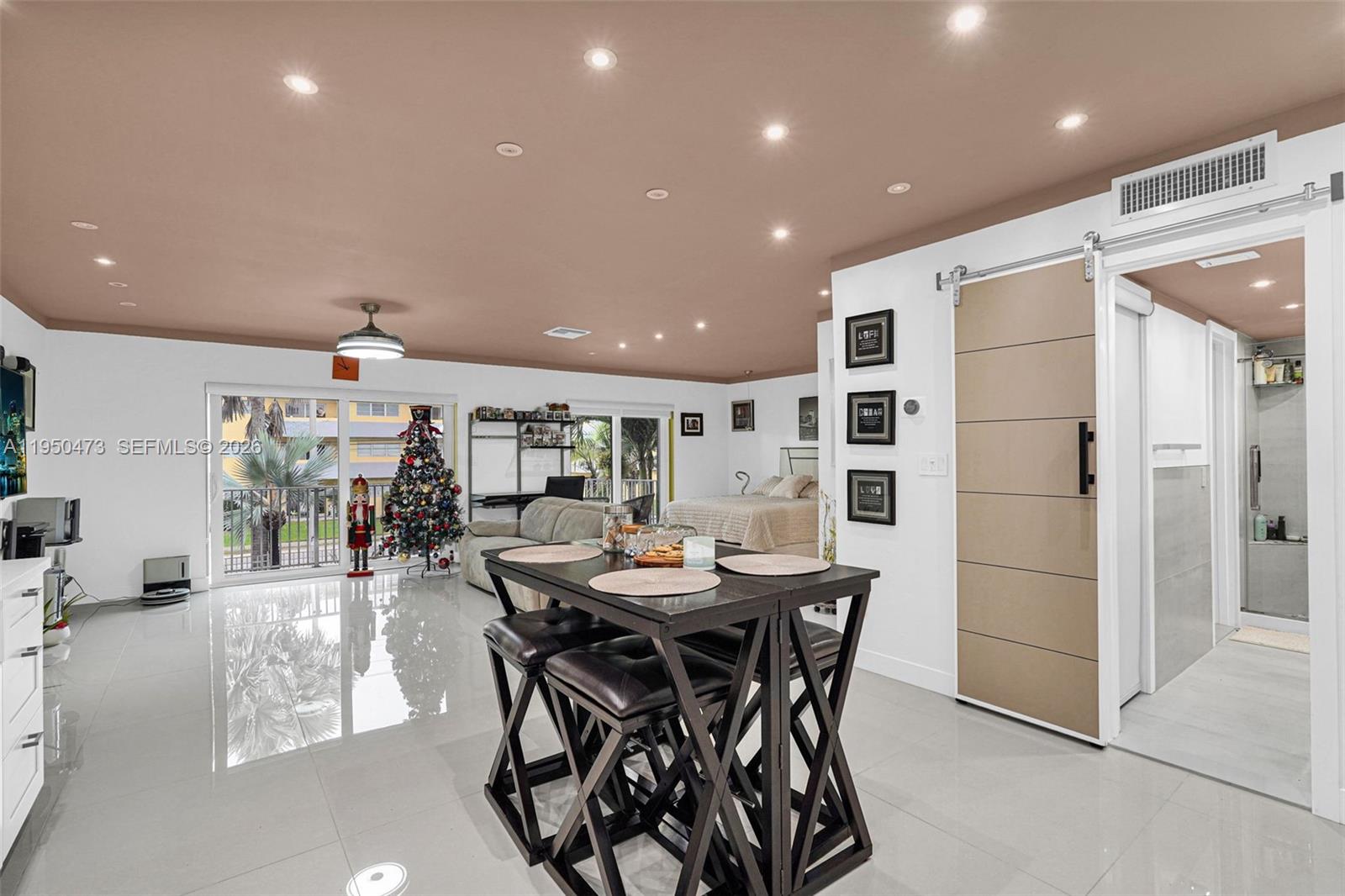 7401 SW 82nd St # 202S