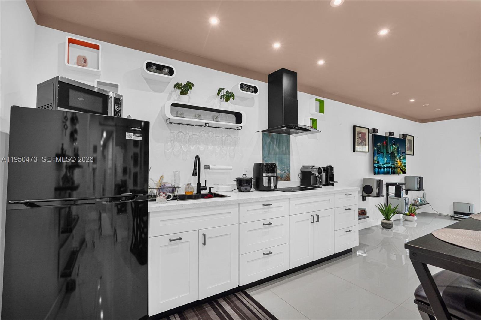 7401 SW 82nd St # 202S