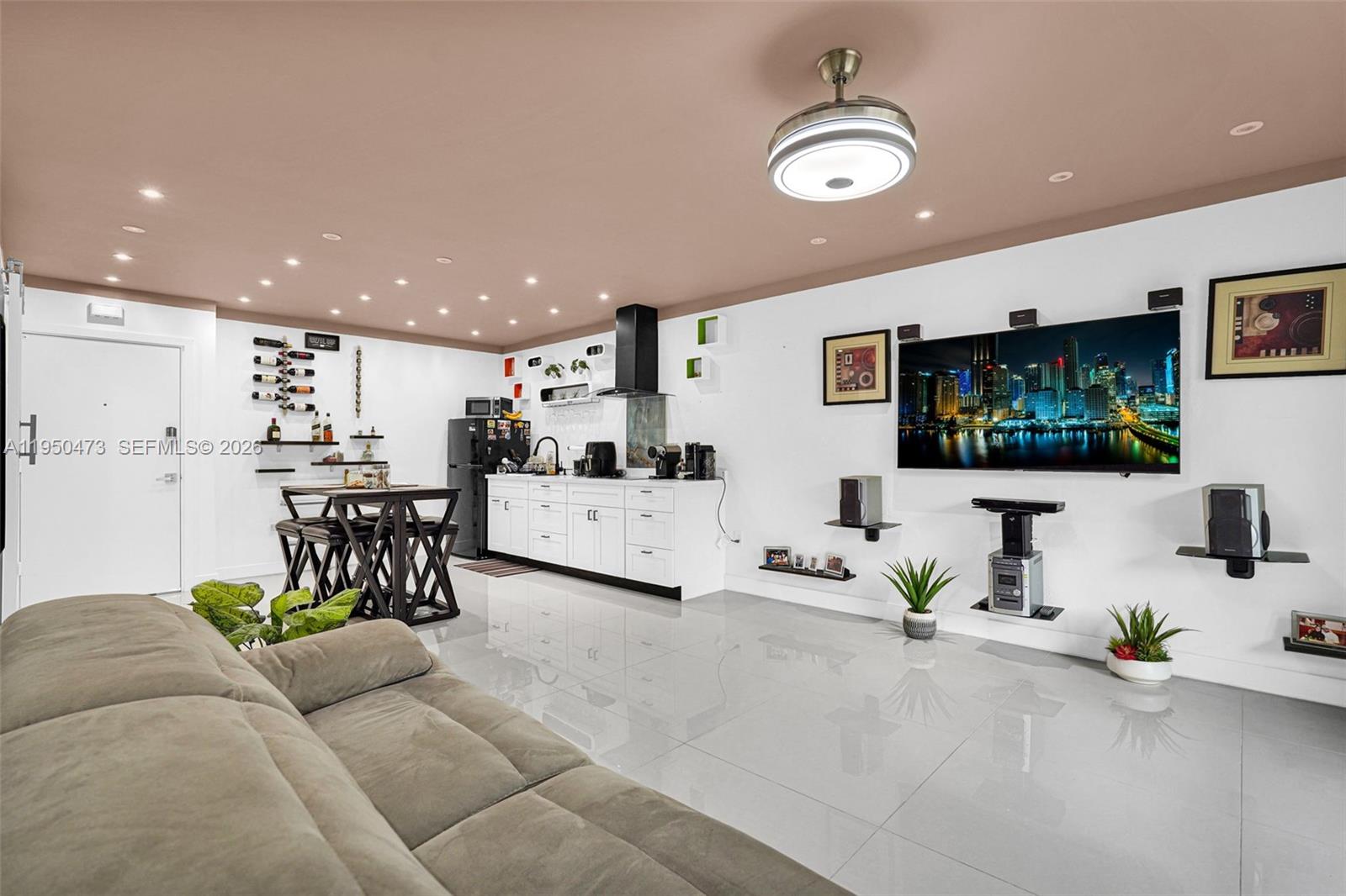 7401 SW 82nd St # 202S