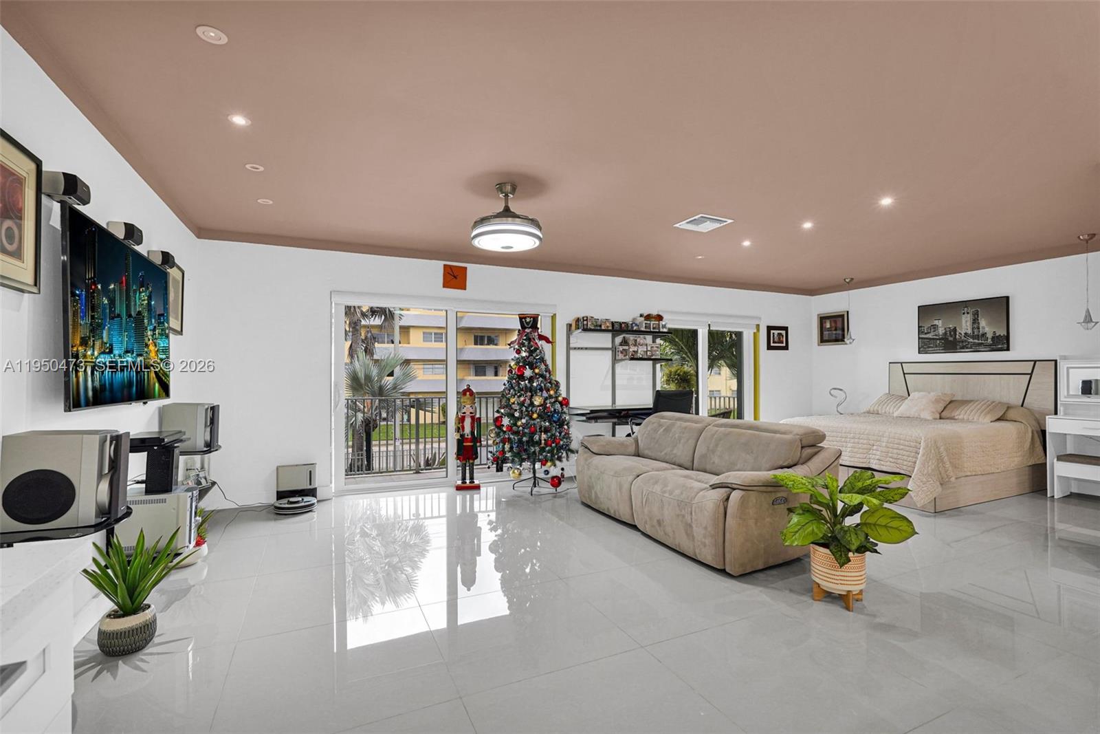 7401 SW 82nd St # 202S