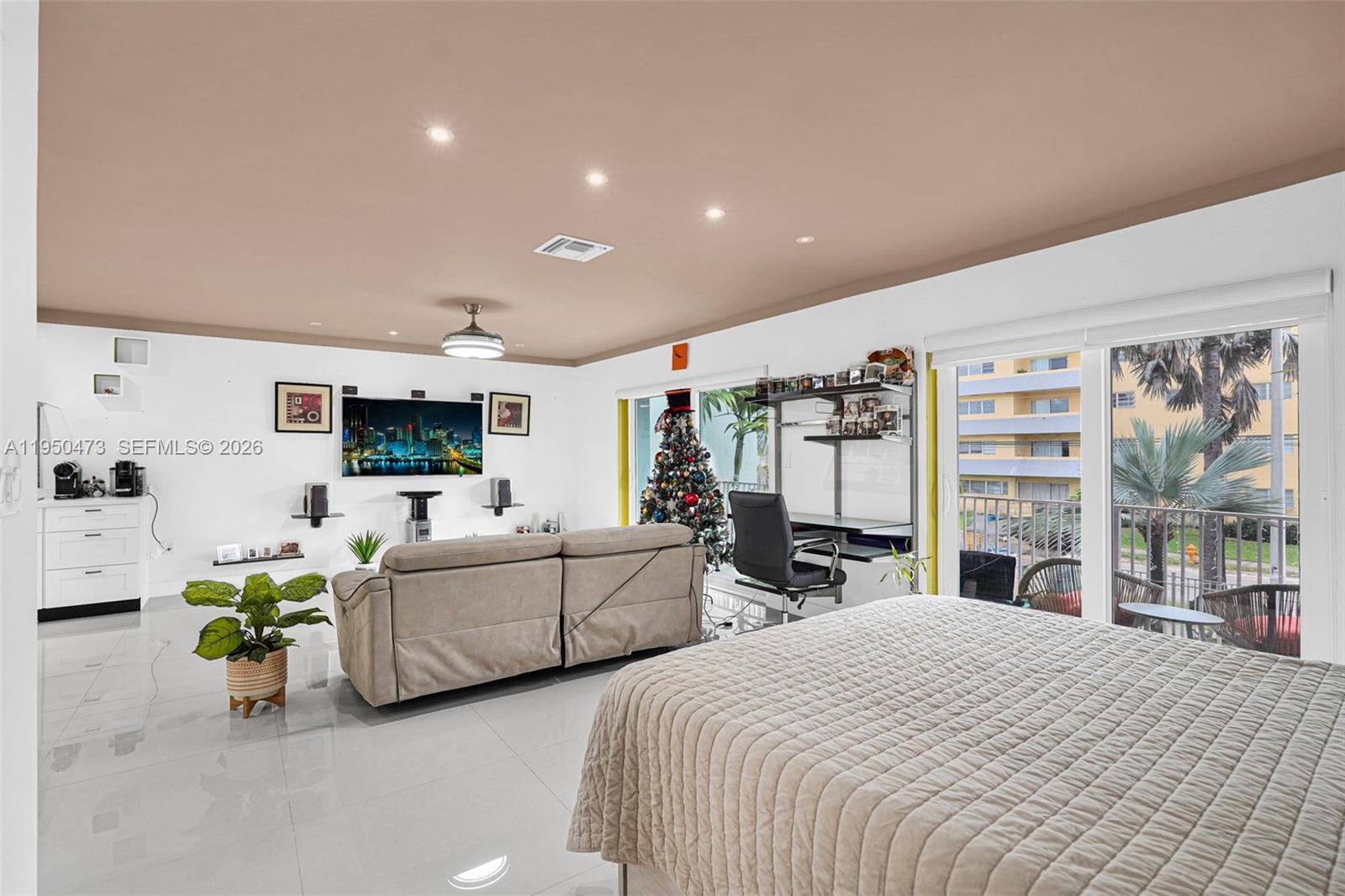 7401 SW 82nd St # 202S