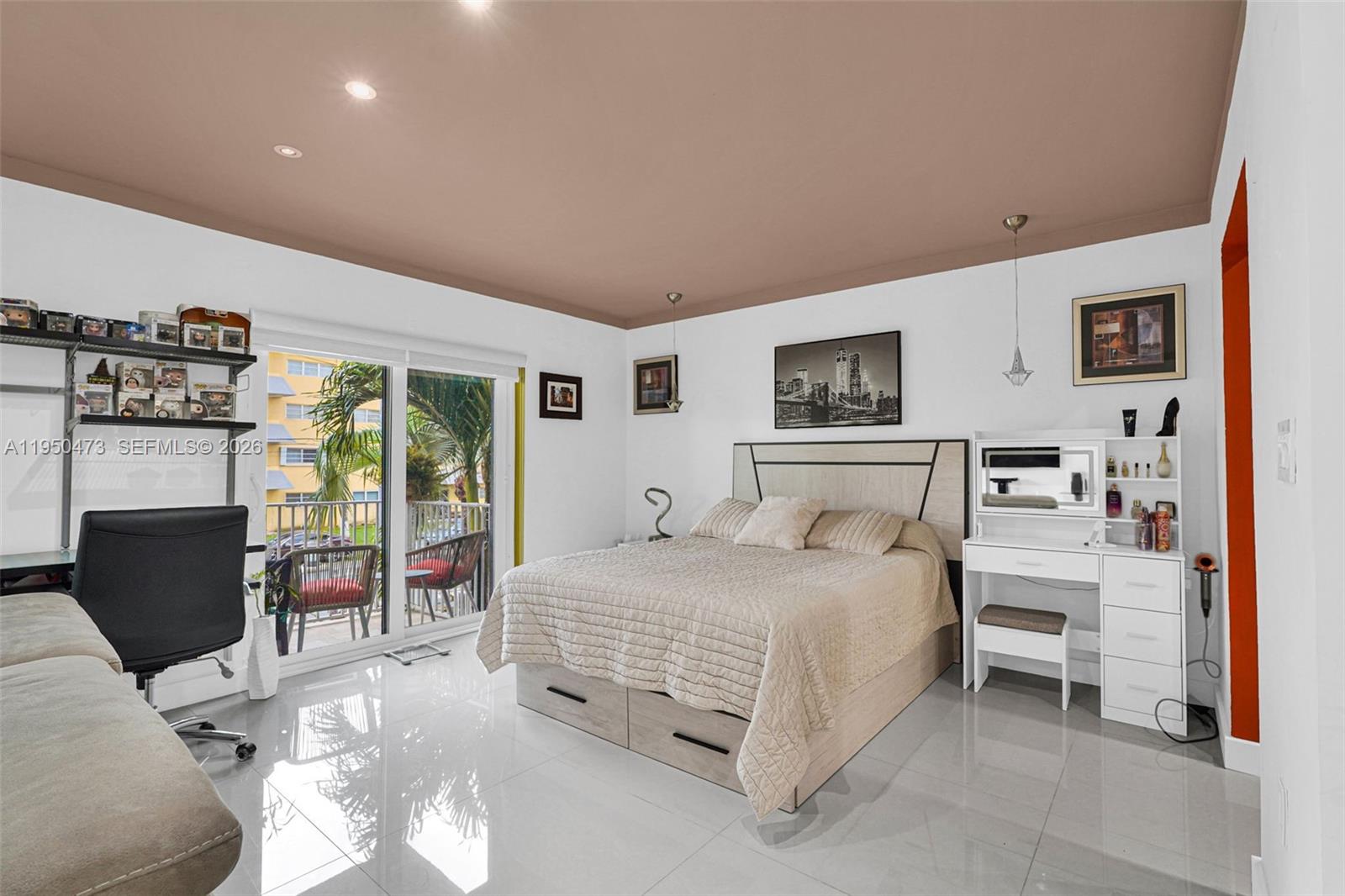 7401 SW 82nd St # 202S