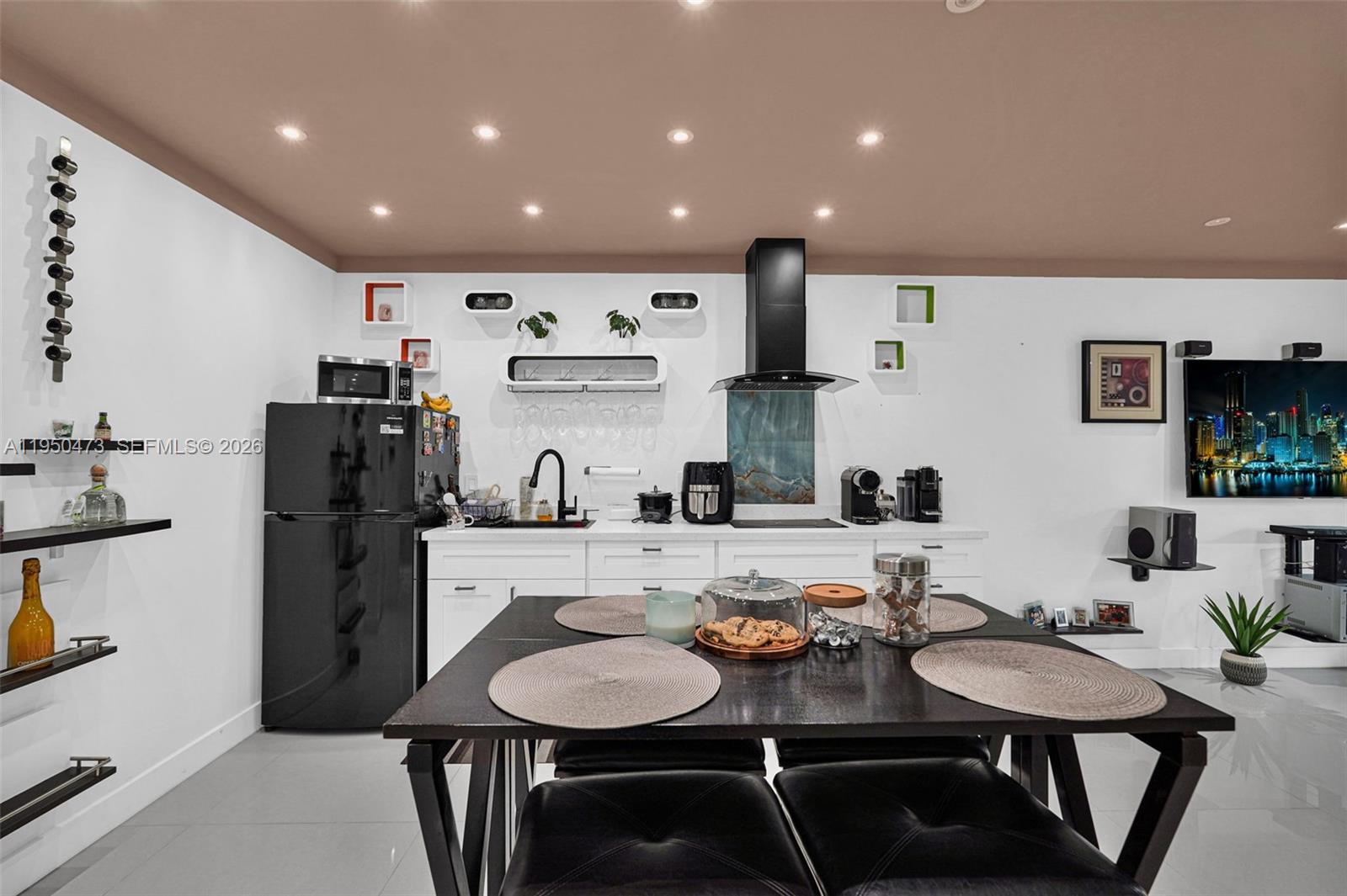 7401 SW 82nd St # 202S