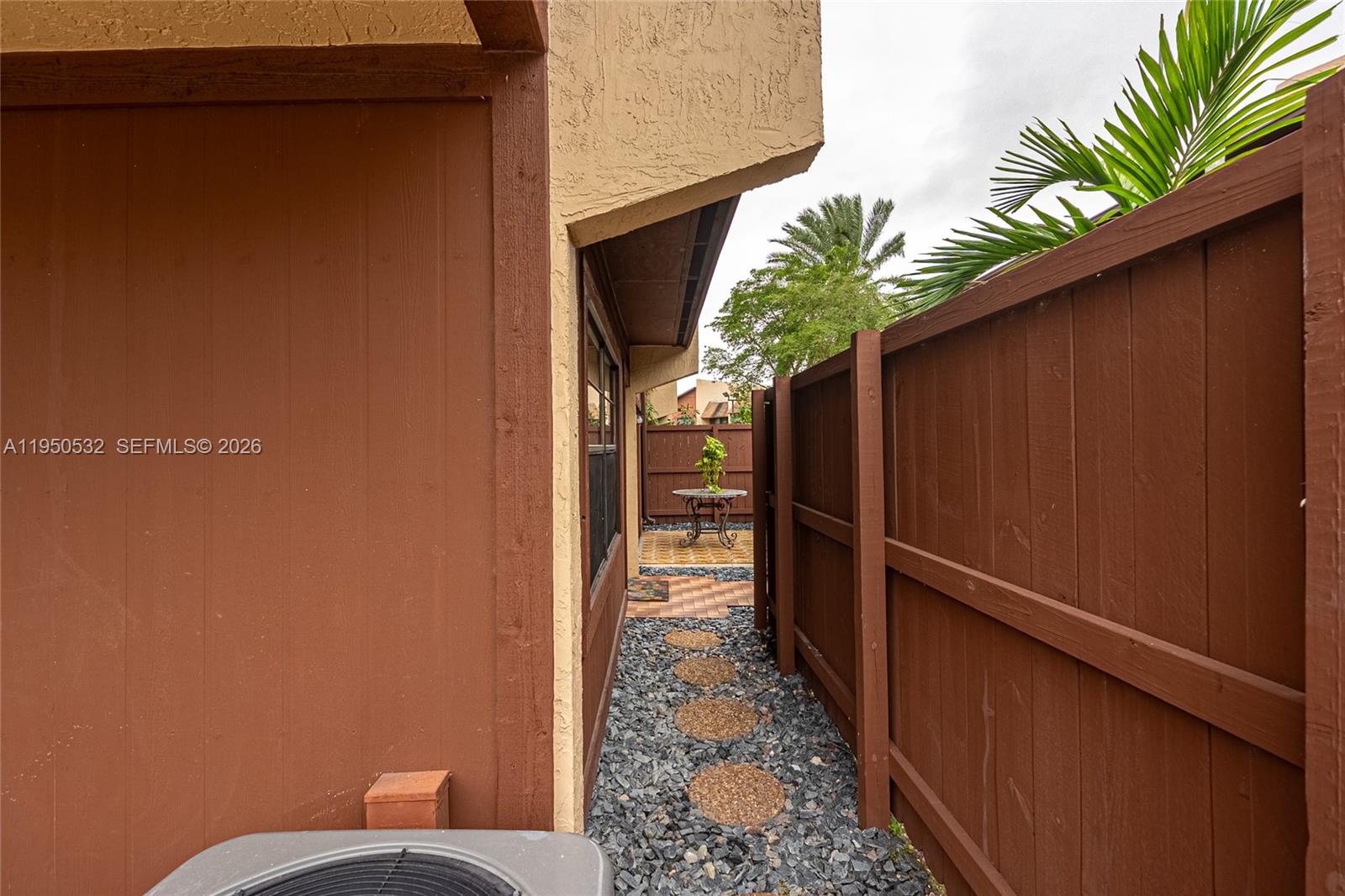 6534 SW 114th Pl # 75 Unit: G-75