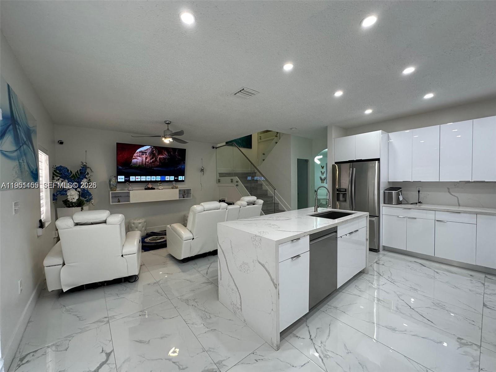 2207 SE 23rd Ave # 2207