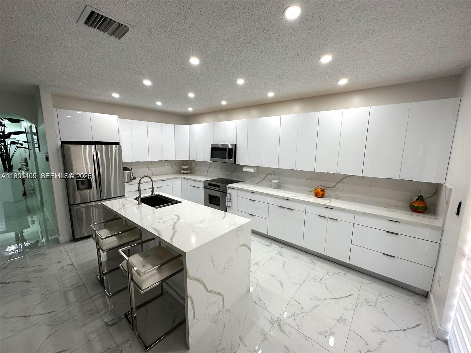 2207 SE 23rd Ave # 2207