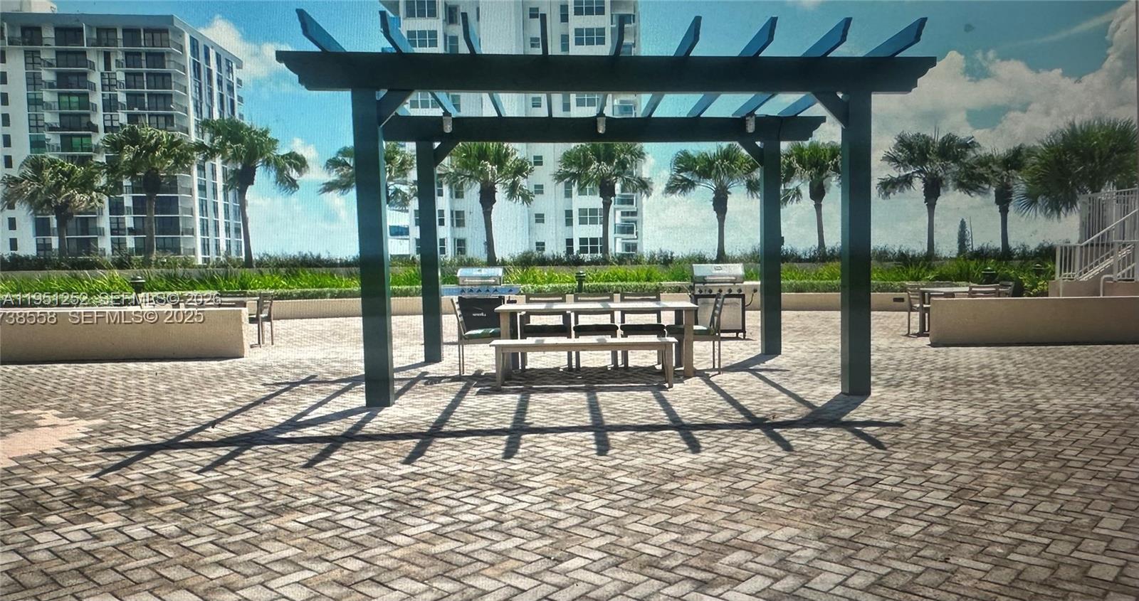 3020 NE 32nd Ave # 817