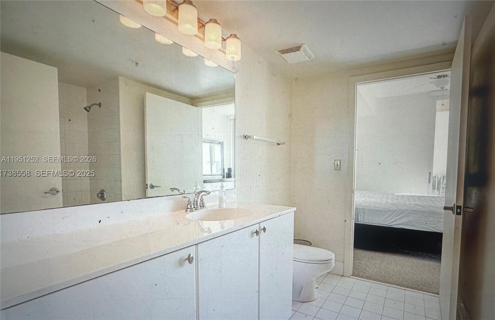 3020 NE 32nd Ave # 817