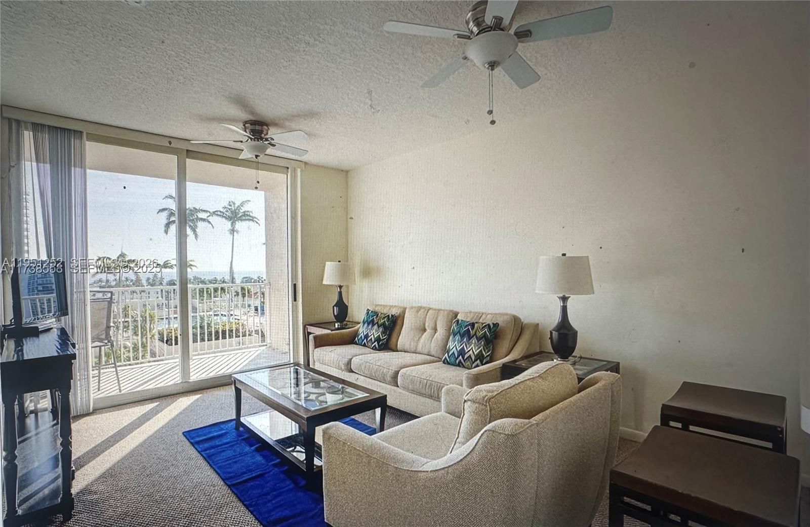 3020 NE 32nd Ave # 817