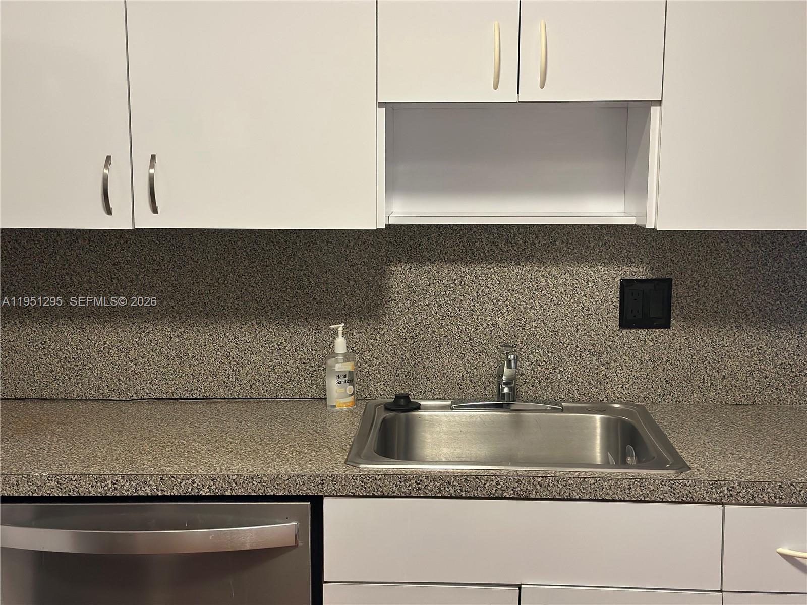 1170 N Federal Hwy # 1110