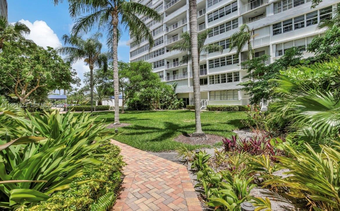 1170 N Federal Hwy # 1110