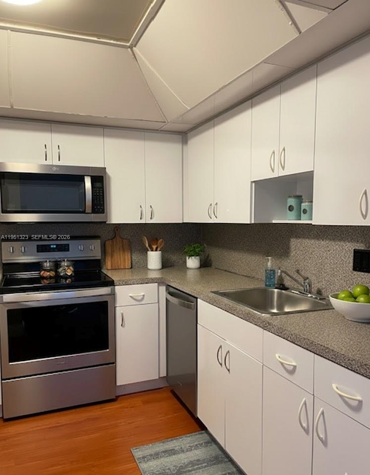 1170 N Federal Hwy # 1110