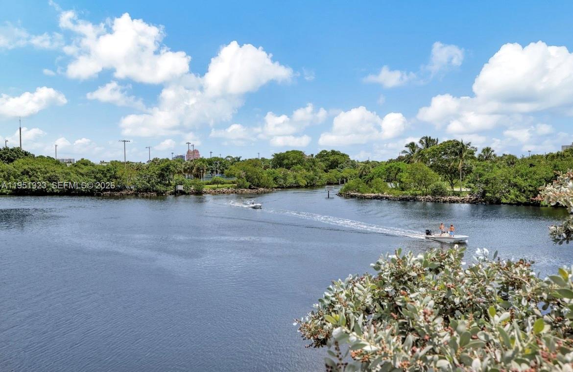 1170 N Federal Hwy # 1110