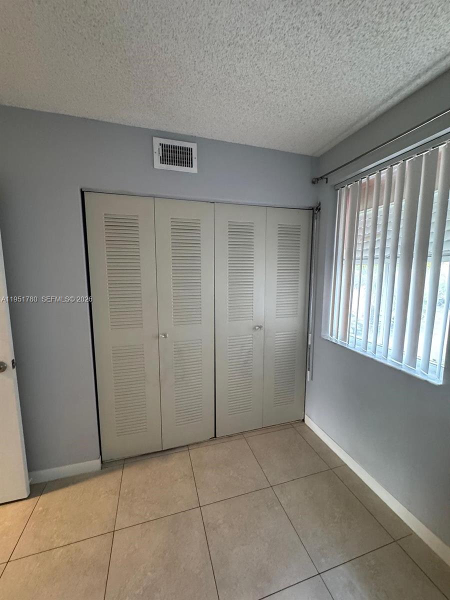 8620 NW 3rd Ln # 6 Unit: 506-6