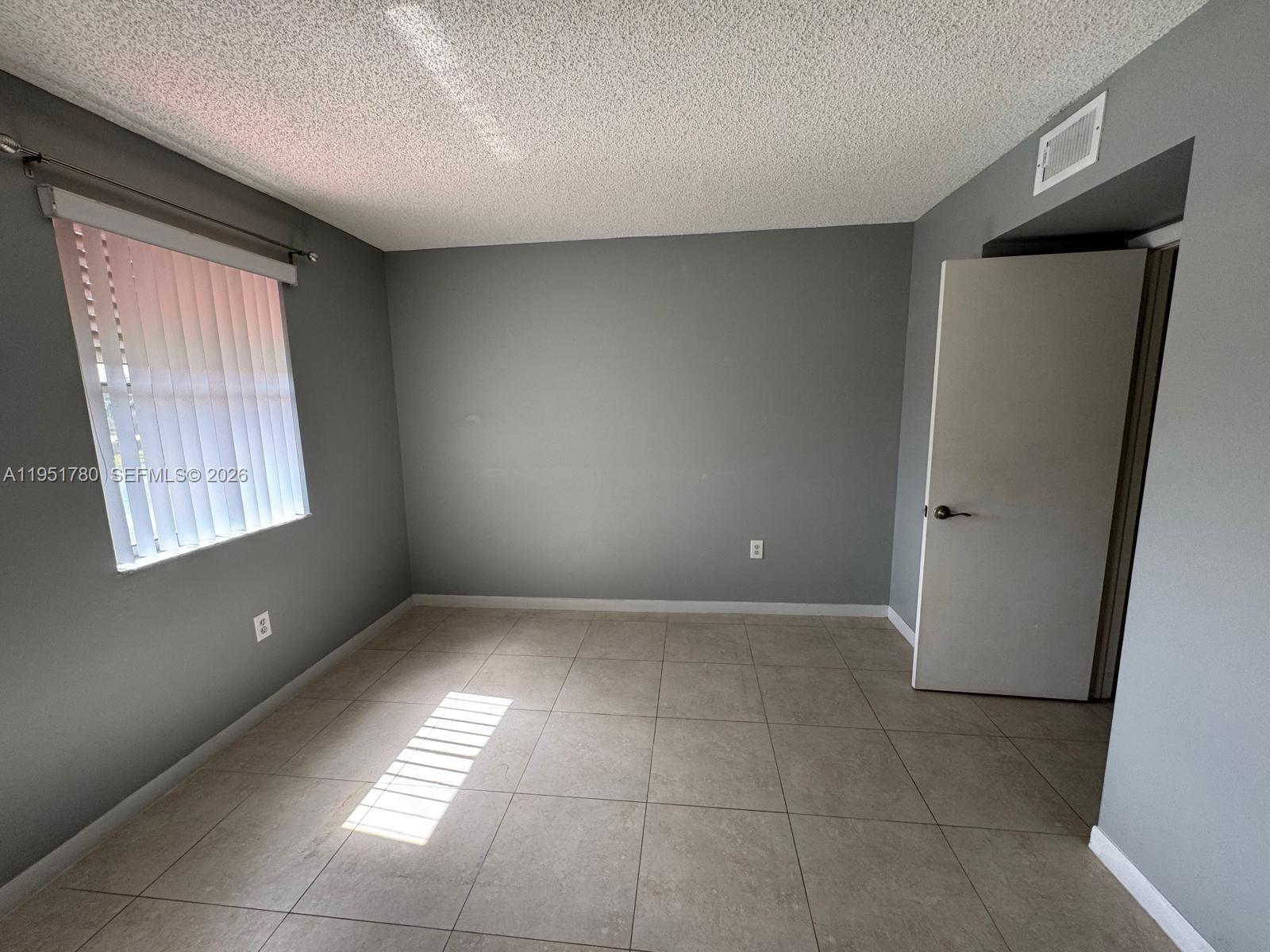 8620 NW 3rd Ln # 6 Unit: 506-6