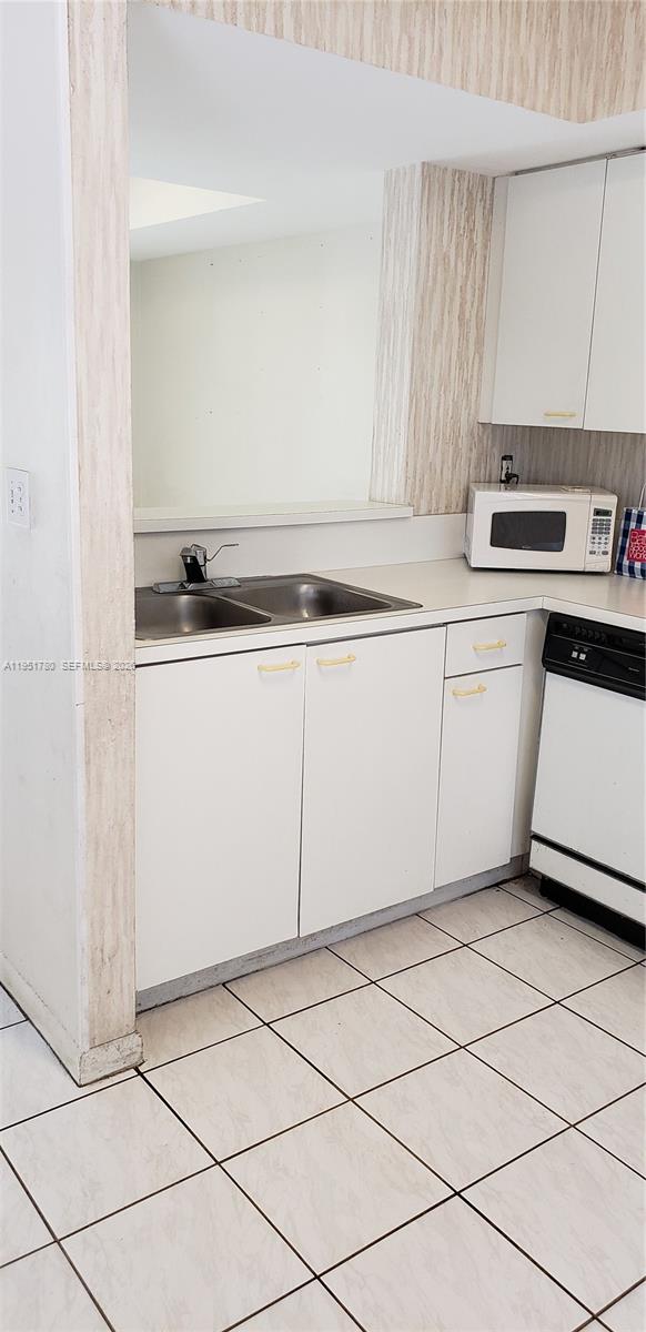 8620 NW 3rd Ln # 6 Unit: 506-6