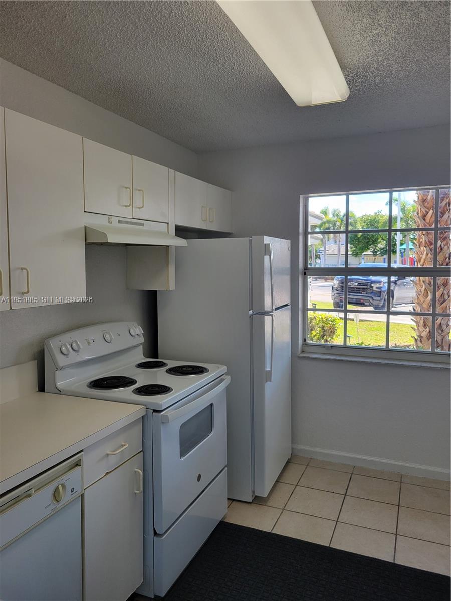 12055 SW 140th Ter # 20 Unit: 7-20
