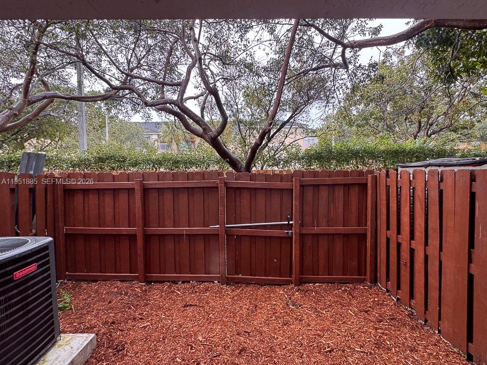 12055 SW 140th Ter # 20 Unit: 7-20