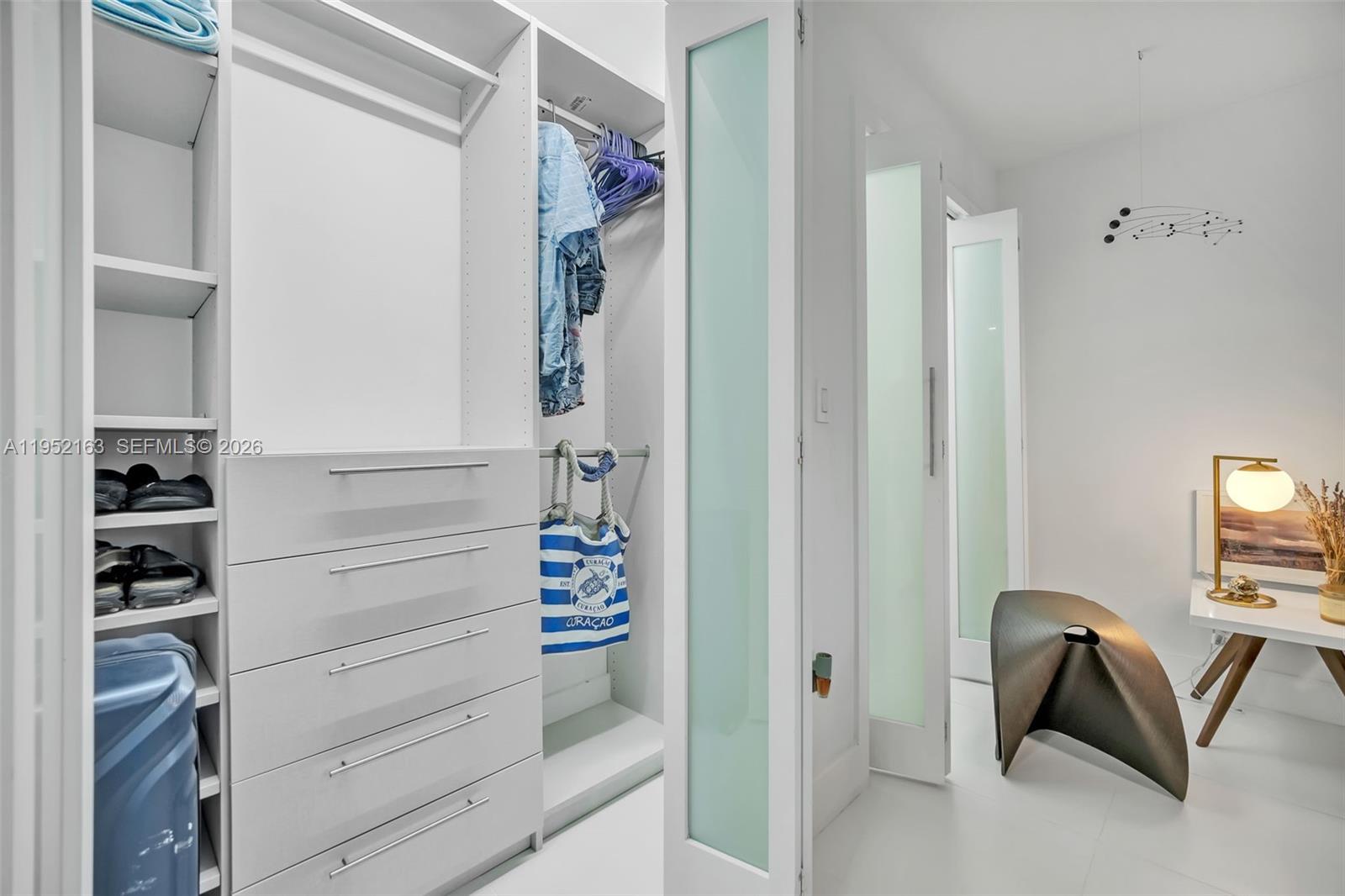 6801 Indian Creek Dr # 304