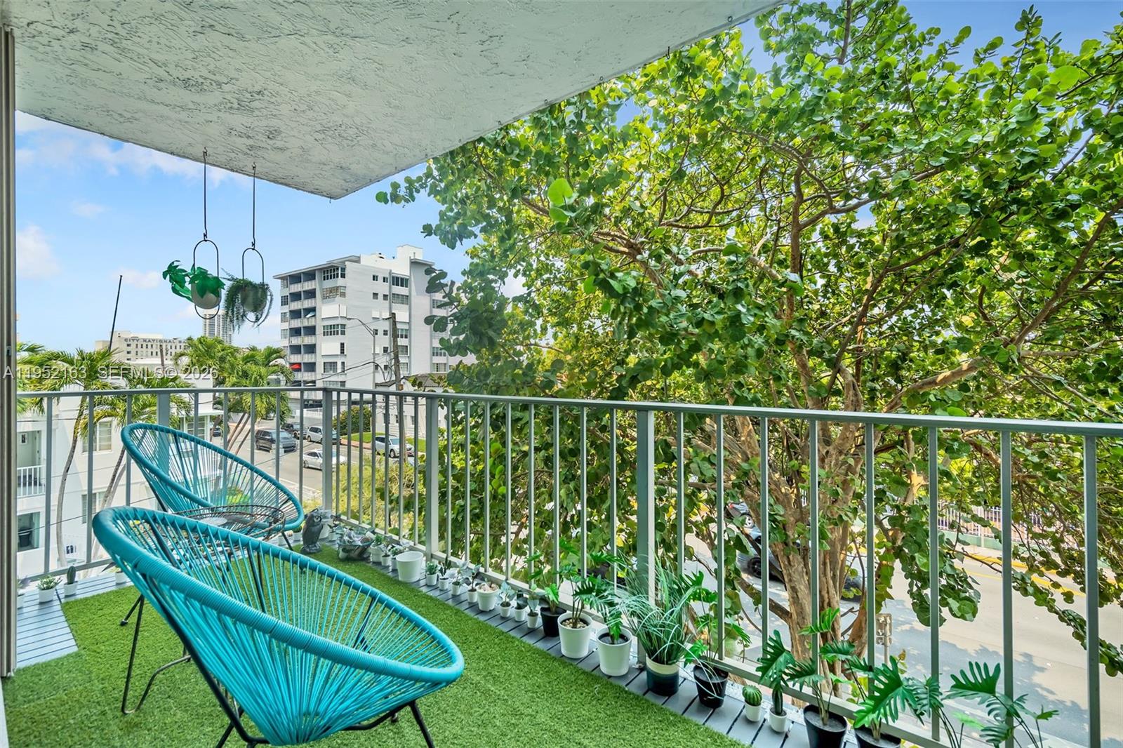 6801 Indian Creek Dr # 304