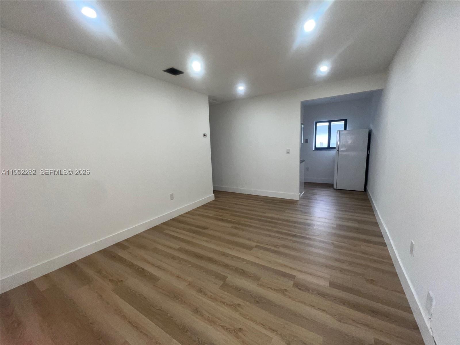 3297 SW 26th St # 3297