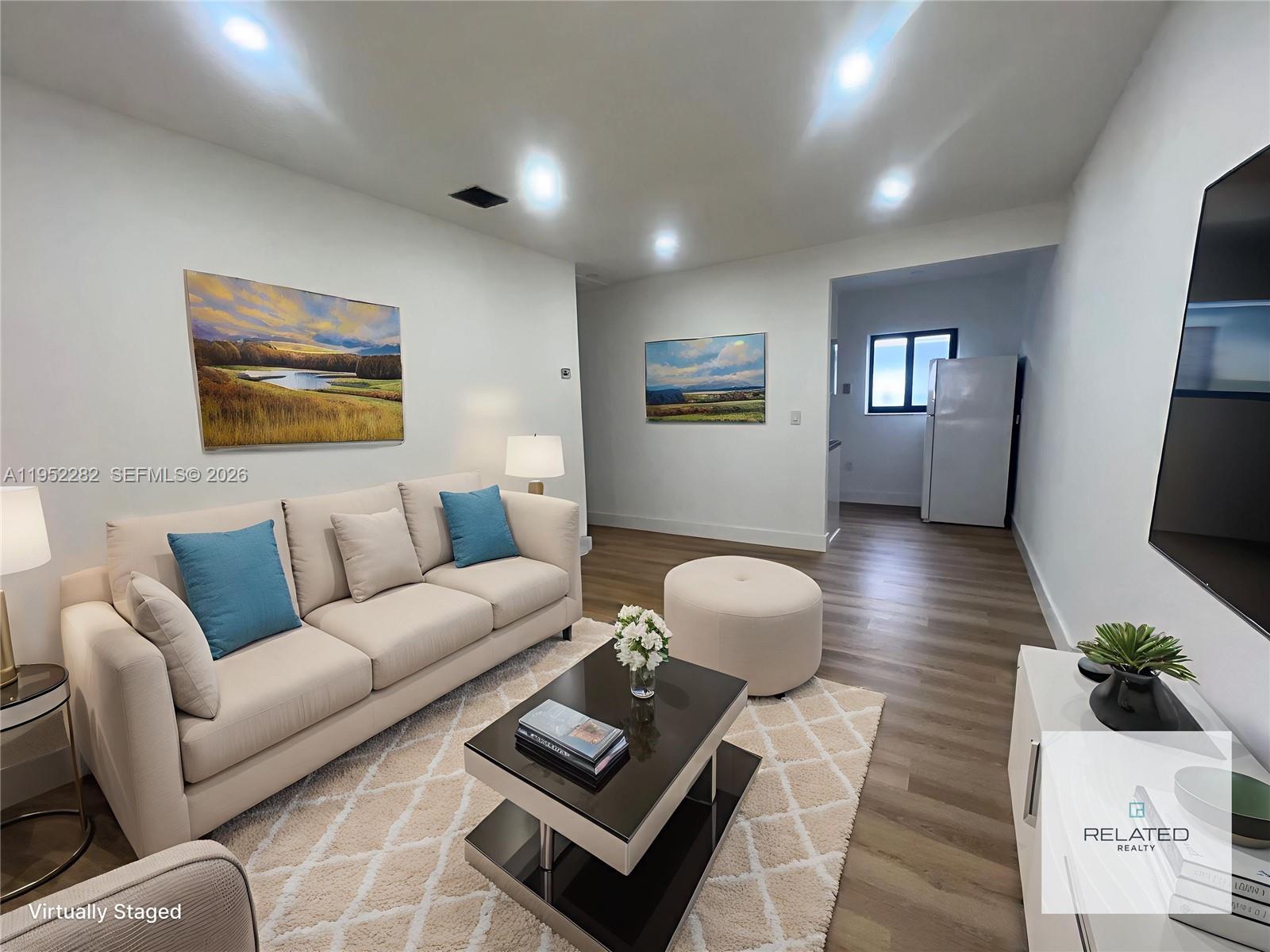 3297 SW 26th St # 3297